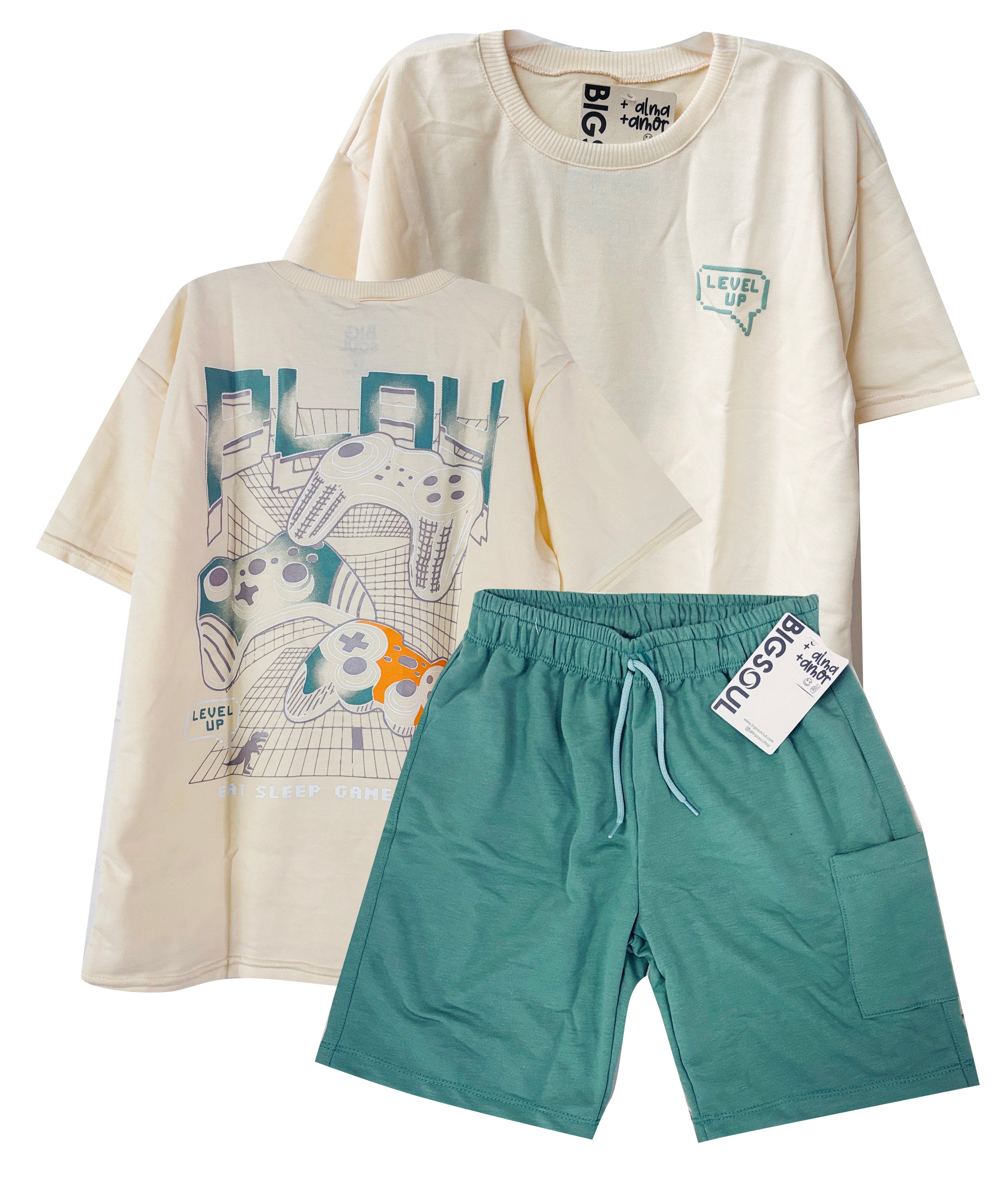 C1860 CONJUNTO CAMISETA  OVER SIZE  MARFIL / BERMUDA VERDE OLIVA