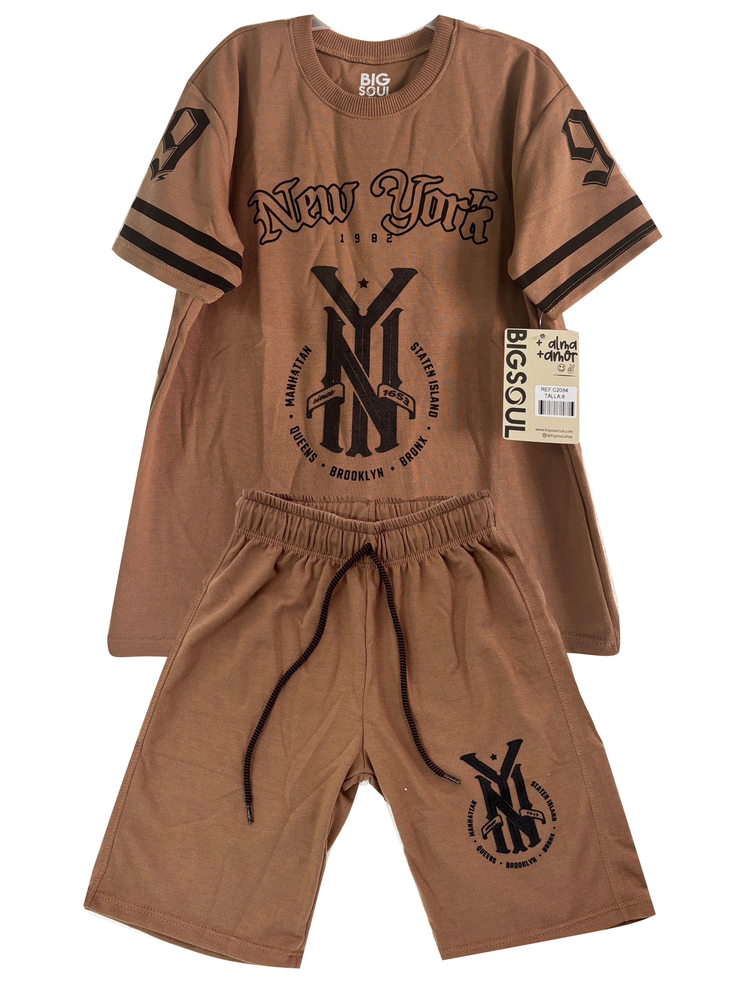 C2084 CONJUNTO UNICOLOR CAMISETA OVER SIZE / BERMUDA BURDA TABACO