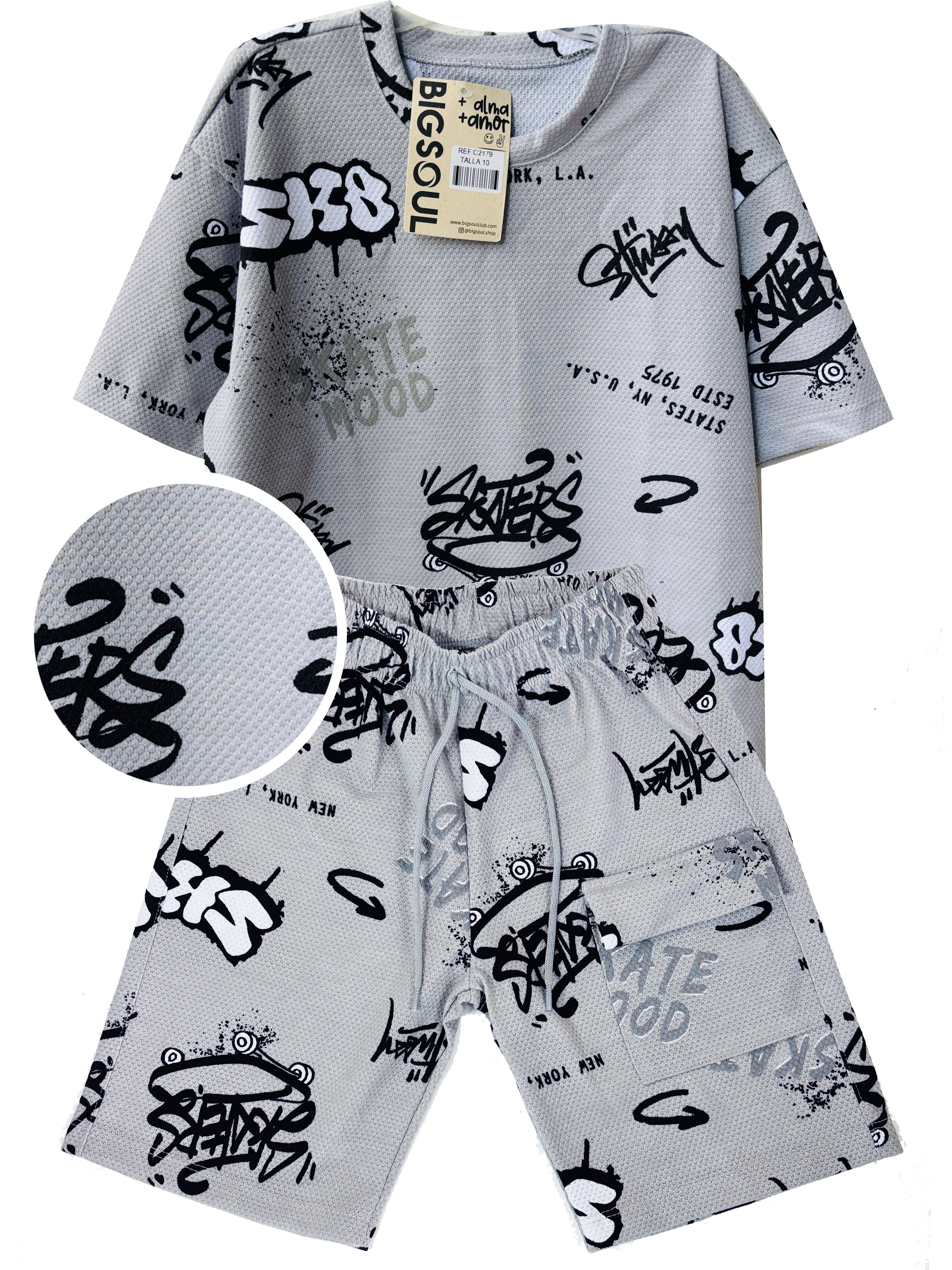 C2179 CONJUNTO UNICOLOR TEXTURA CAMISETA  OVER SIZE  / BERMUDA GRIS ESTAMPADO
