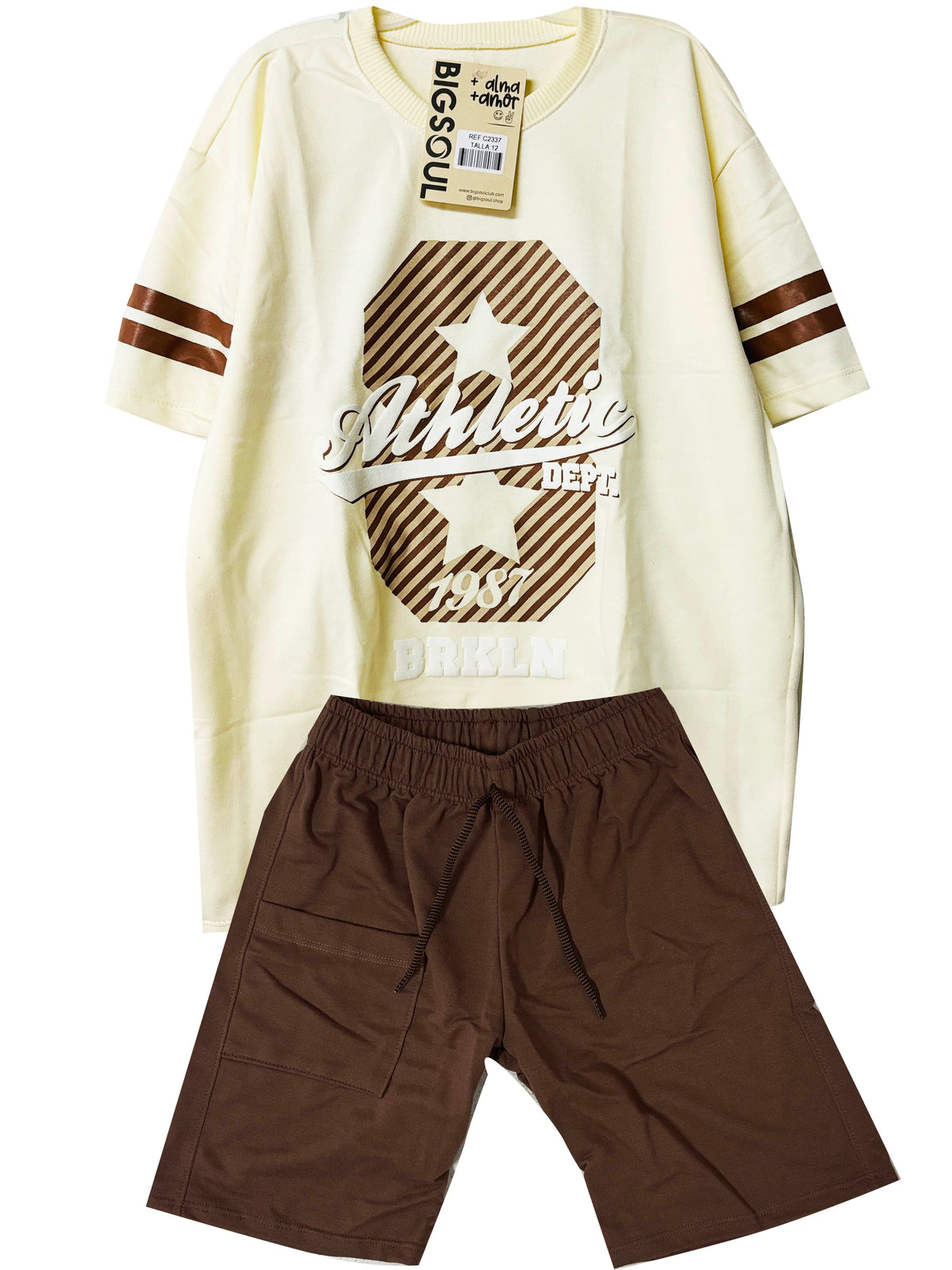 C2337 CONJUNTO   CAMISETA  OVER SIZE MARFIL/ BERMUDA CAFE
