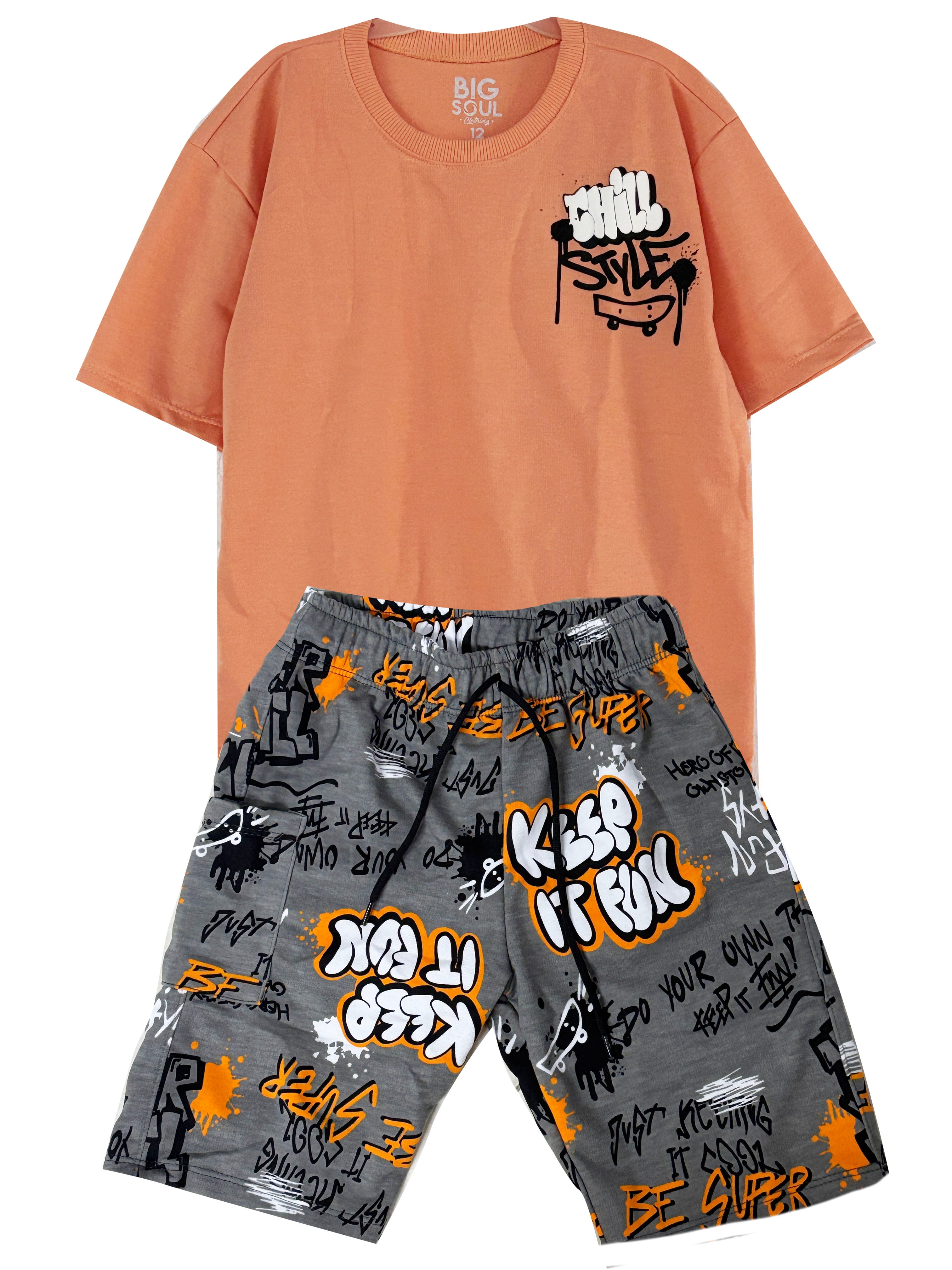 C2362 CONJUNTO CAMISETA  OVER SIZE NARANJA PASTEL/ BERMUDA ESTAMPADA URBANO