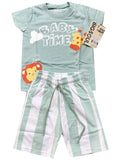 CB2090 CONJUNTO BEBE CAMISETA VERDE SECO /BERMUDA BURDA LIVIANA ESTAMPADA RAYAS (Copia)