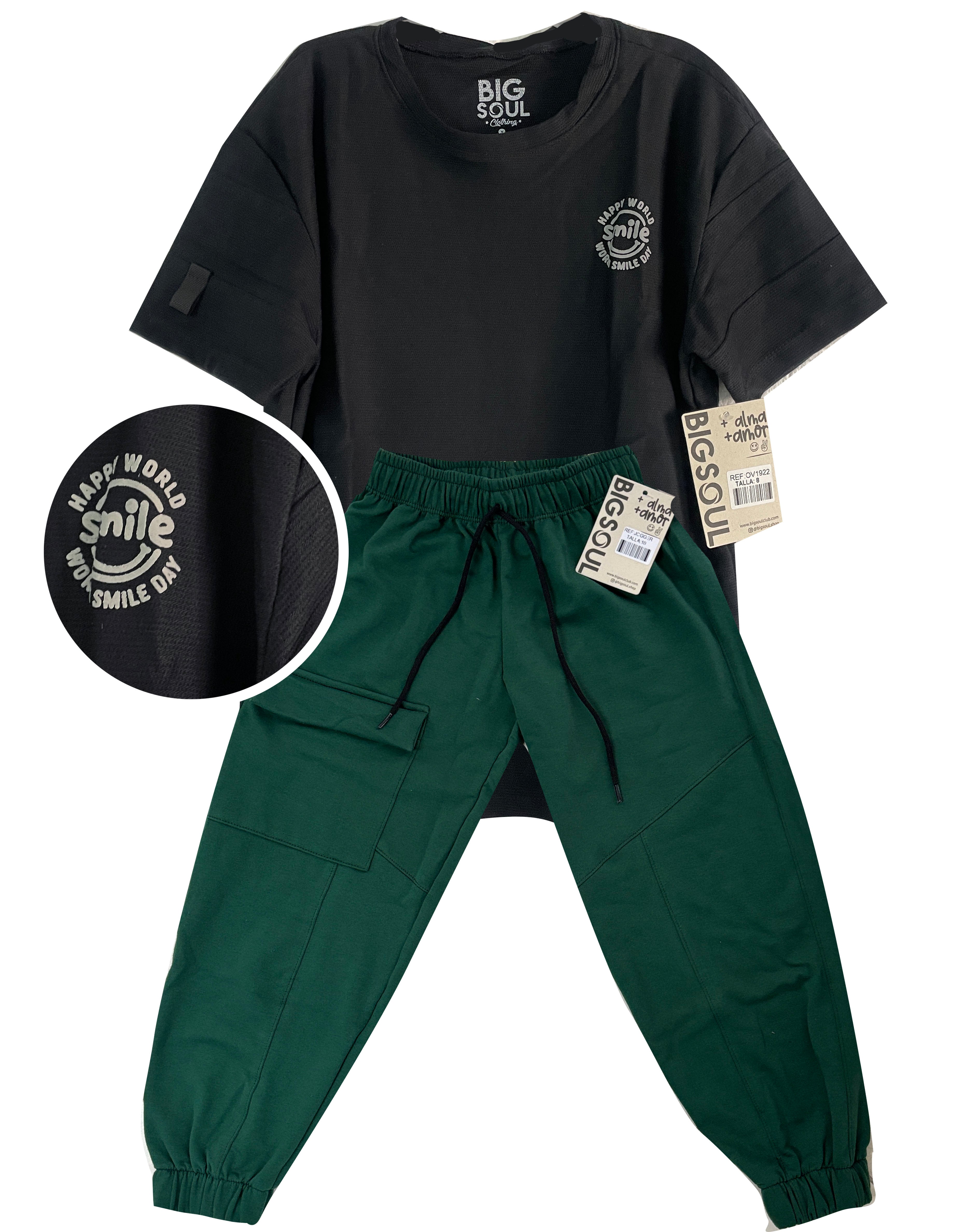 CJ1922  CONJUNTO CAMISETA OVER SIZE TELA TEXTURA NEGRO/ JOGGER VERDE BOTELLA