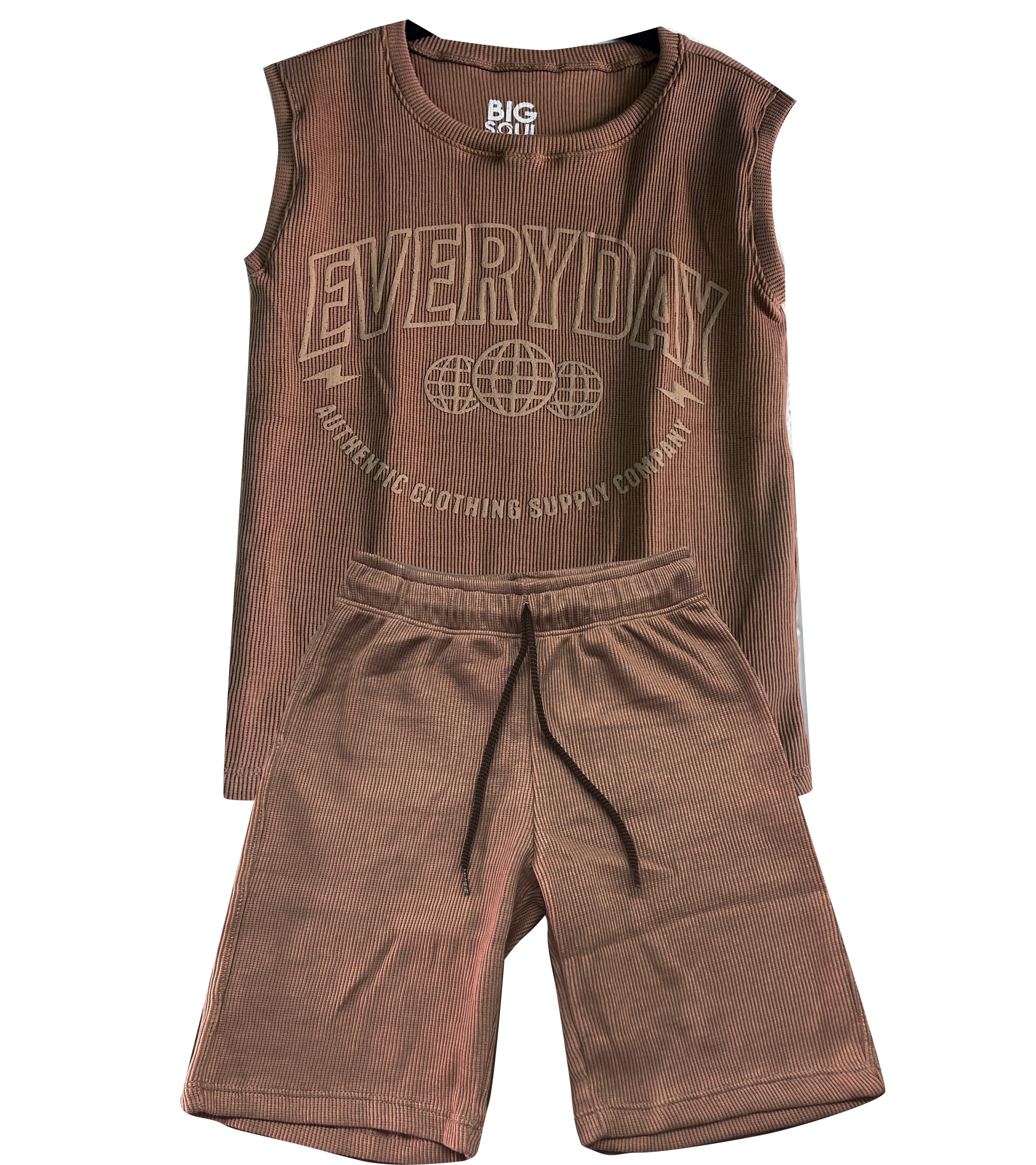 CS1923 CONJUNTO UNICOLOR CAMISILLA / BERMUDA TELA TEXTURA COLOR TABACO